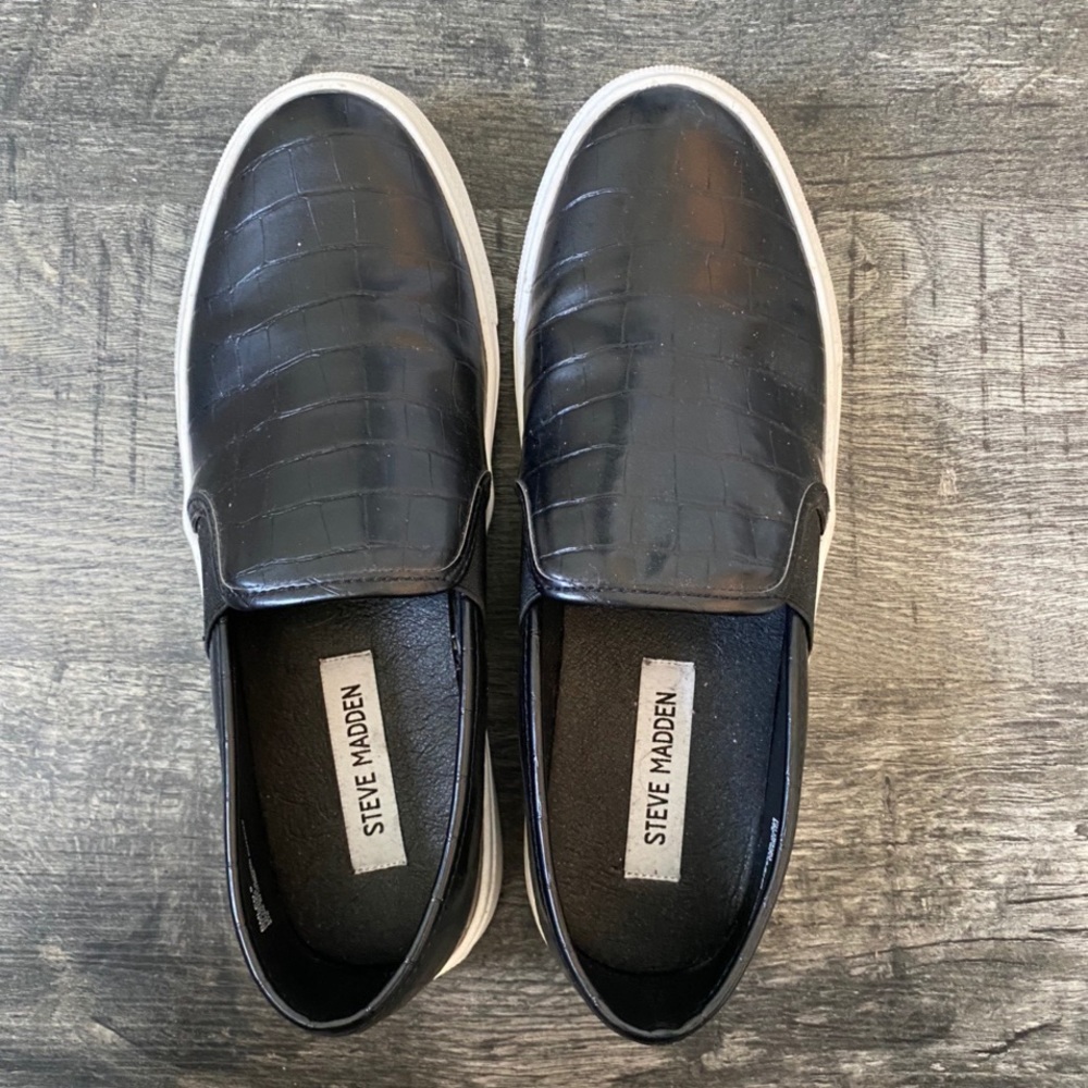 Steve Madden Black Slip Ons